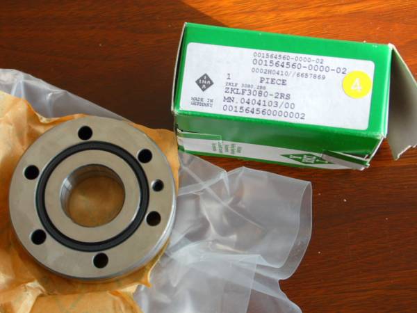 INA EGB6030-E40 襯套